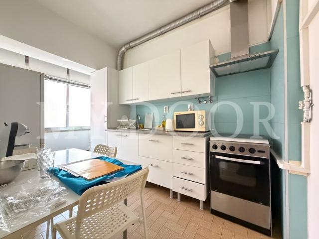 Apartamento venda em Santiago Dos Velhos, Lisboa