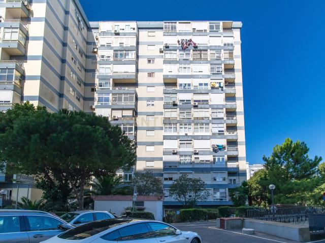 Apartamento alugar em Oeiras, Lisboa