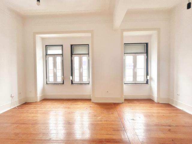 Apartamento alugar em Campo de Ourique, Lisboa