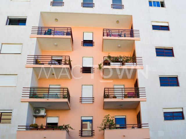 Apartamento alugar em Alto de Santa Catarina, Oeiras