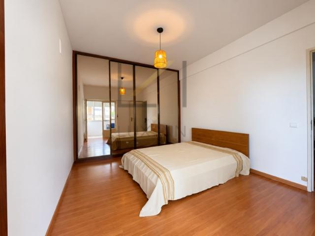 Apartamento alugar em Núcleo Urbano Histórico de Oeiras, Oeiras