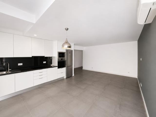 Apartamento alugar em Carcavelos, Cascais
