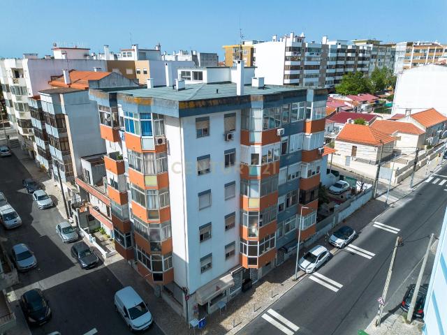 Apartamento alugar em Quinta dos Eucaliptos, Almada