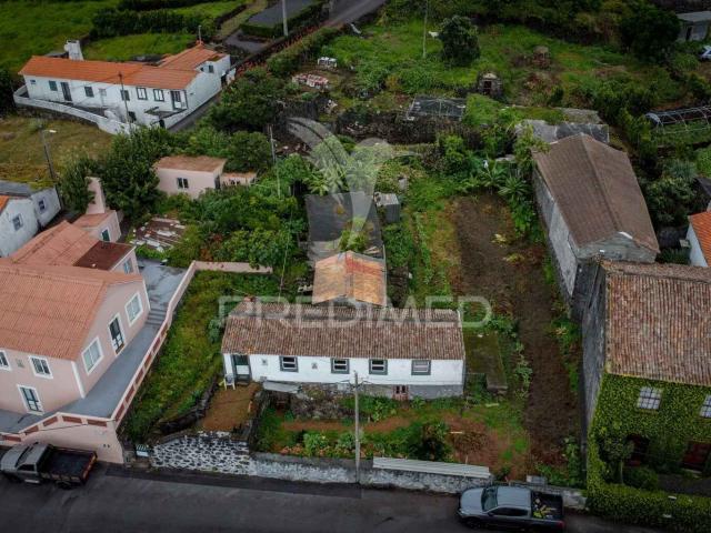 Casa venda em Açores, Madalena