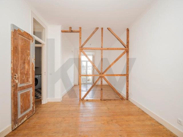 Apartamento venda em Bairro de Campolide, Lisboa