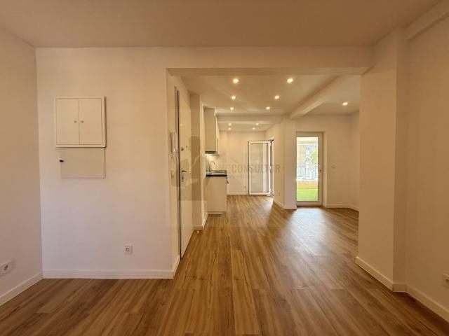 Apartamento venda em Vale de Carenque, Sintra