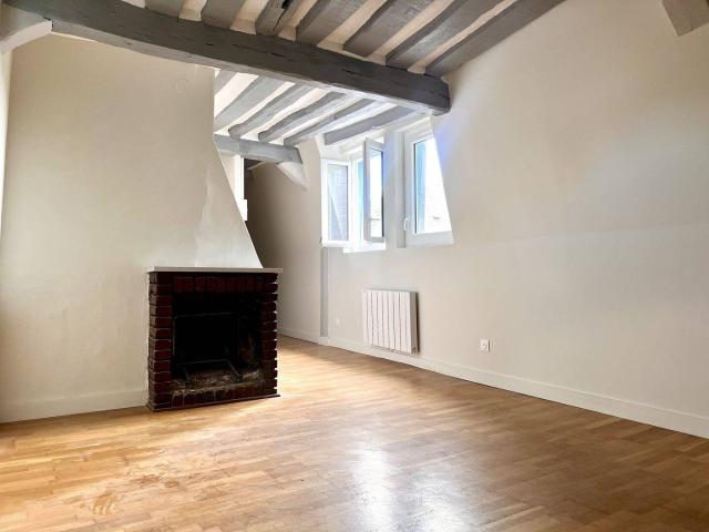 Studio location à Quartier Vieux-Marché Cathédrale, Rouen
