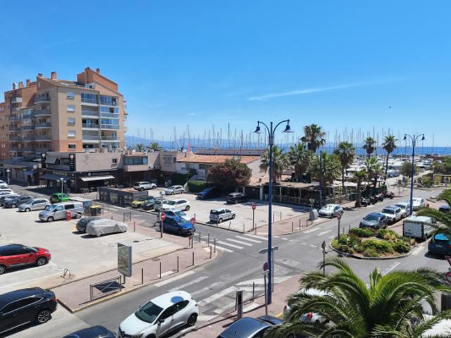 Appartement vente à Arrondissement de Toulon, Hyères