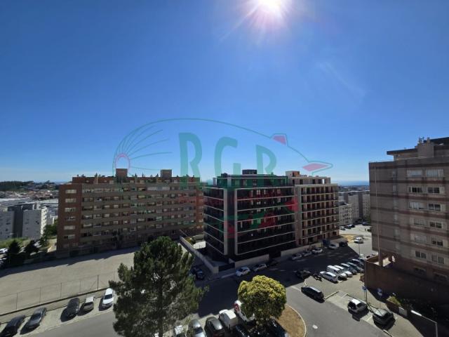 Apartamento venda em Vilar de Andorinho, Vila Nova De Gaia
