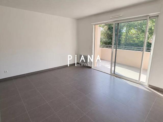 Appartement vente à Aix-en-Provence, Gréasque