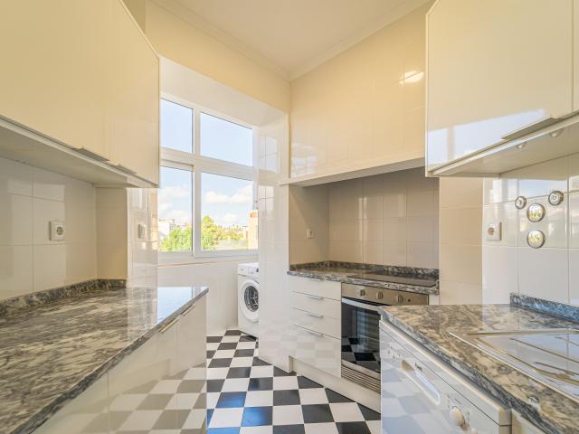 Apartamento alugar em Estrela, Lisboa