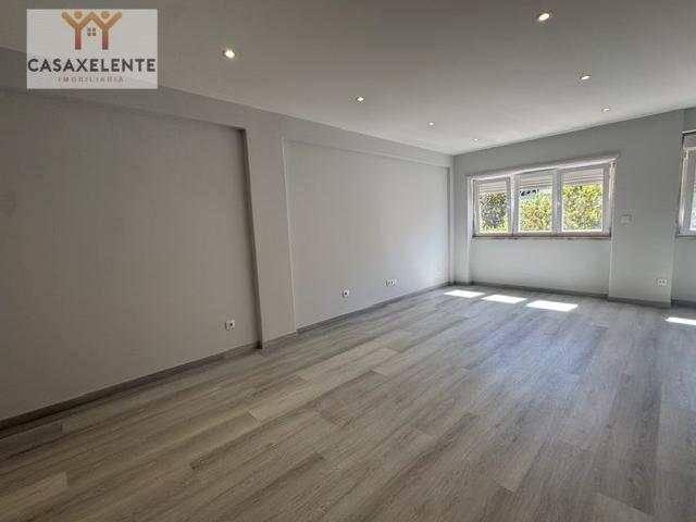 Apartamento venda em Bairro da Codivel, Odivelas
