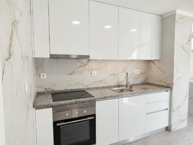 Apartamento alugar em Venda Nova, Amadora