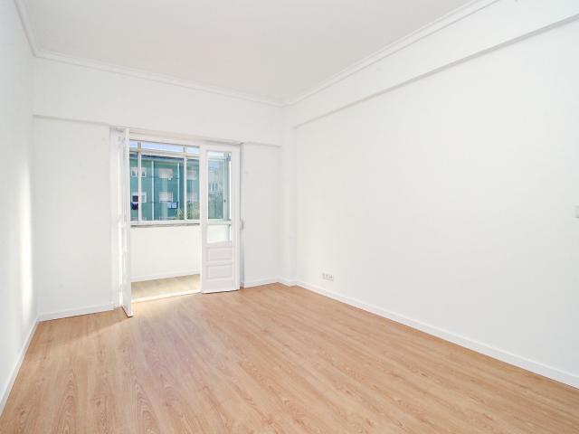 Apartamento alugar em Carriche, Lisboa