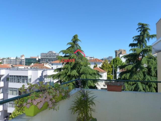 Apartamento alugar em Braga (Maximinos, Sé e Cividade), Braga