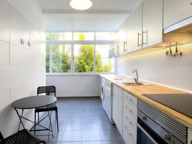 Apartamento alugar em Visconde da Luz, Cascais