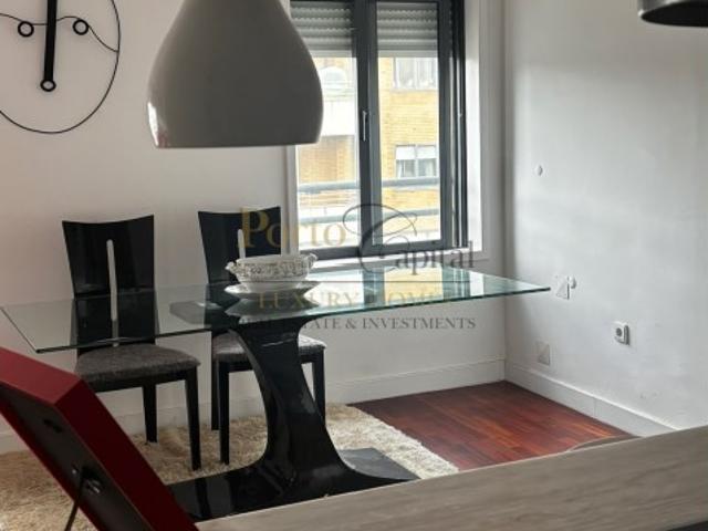 Apartamento alugar em Porto, Lordelo Do Ouro