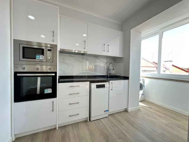 Apartamento venda em Venda Nova, Amadora