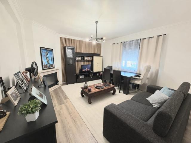 Apartamento venda em Encosta do Sol, Amadora