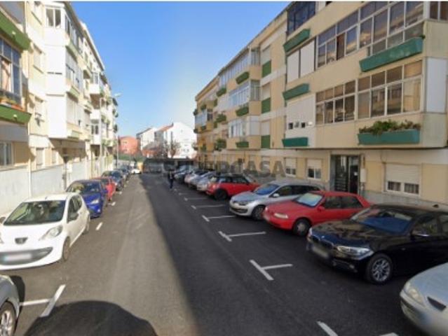 Casa venda em Pombais, Odivelas