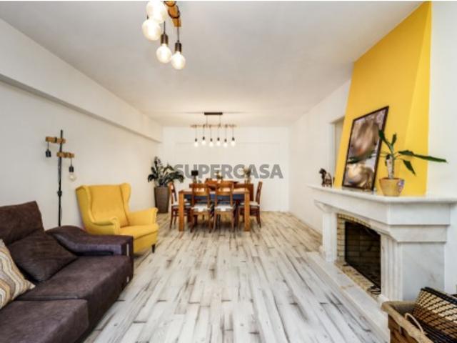 Casa venda em Rinchoa, Rio de Mouro