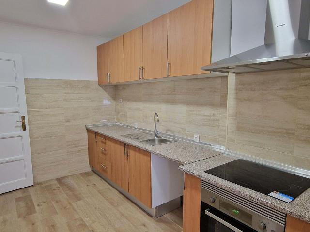 Apartamento alugar em Seixal, Amora