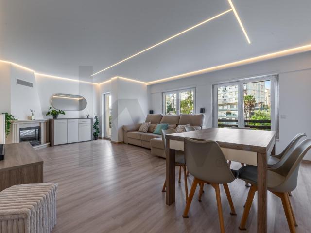 Apartamento venda em Monte Abraão, Massamá e Monte Abraão