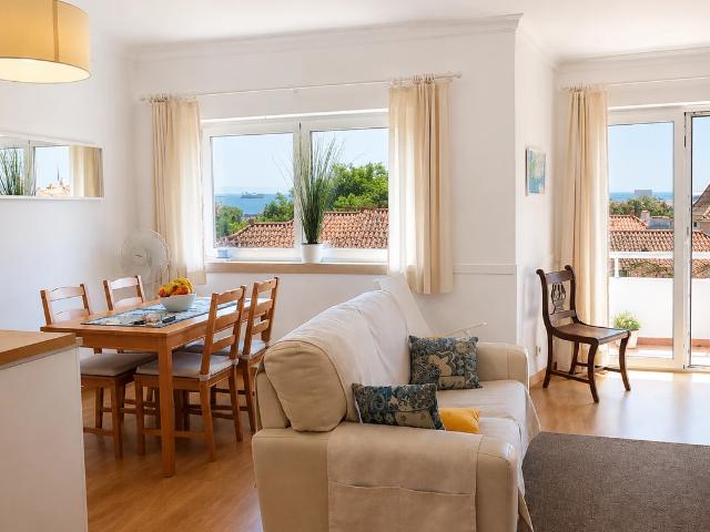 Apartamento alugar em Alto da Bela Vista, Cascais