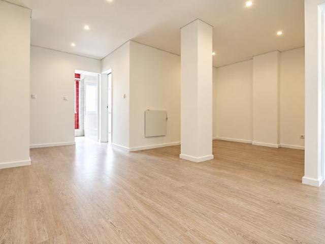 Apartamento alugar em Benfica, Lisboa