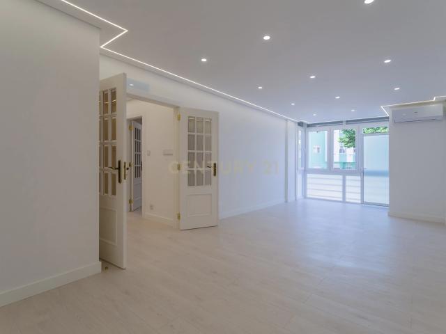 Apartamento venda em Buraca, Amadora