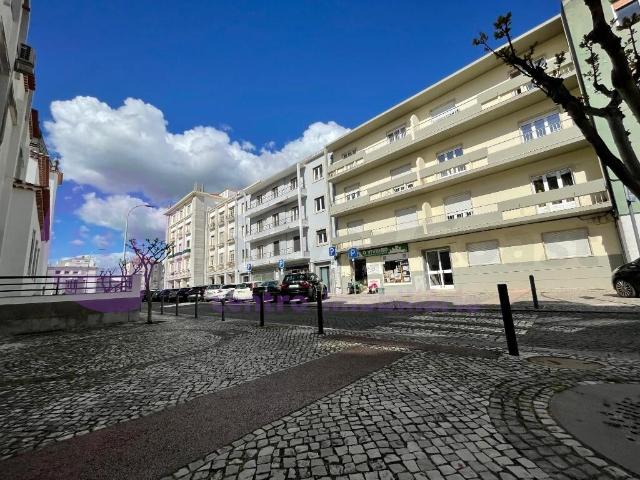 Apartamento alugar em Nossa Senhora do Pópulo, Caldas Da Rainha