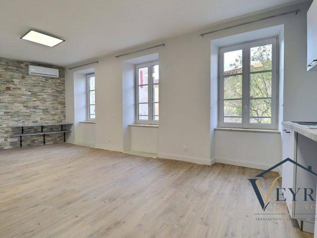 Appartement location à Longues, Vic-le-Comte