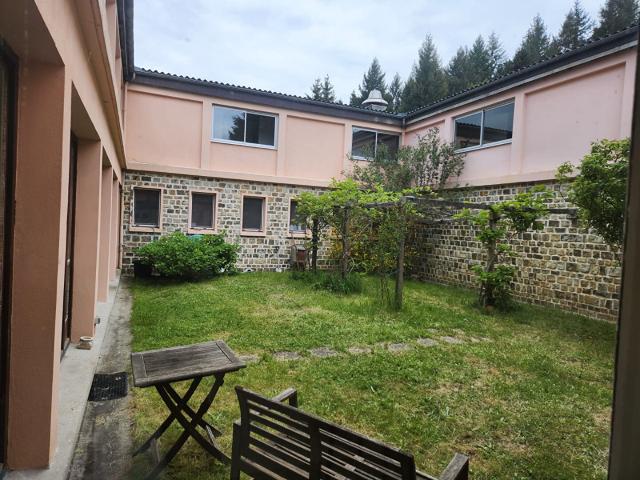 Appartement vente à Neuvéglise, Neuvéglise-sur-Truyère