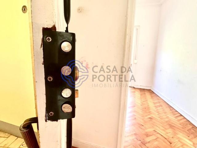 Apartamento venda em Santiago Dos Velhos, Lisboa
