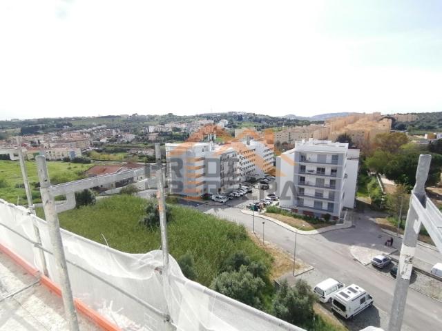 Apartamento venda em Catujal, Santiago Dos Velhos