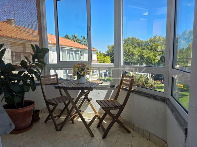 Apartamento alugar em Carcavelos e Parede, Cascais