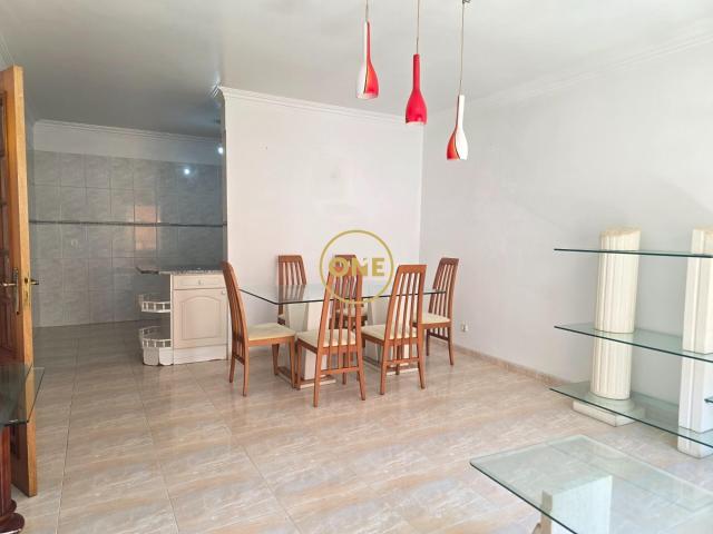 Apartamento venda em Mem Martins, Sintra