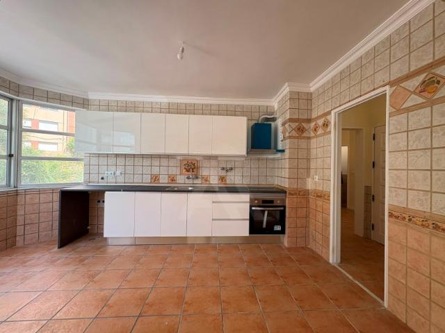 Apartamento venda em Tapada das Mercês, Algueirão-Mem Martins