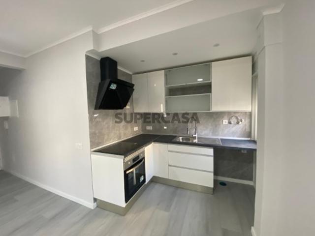 Casa venda em Setúbal, Grelhal