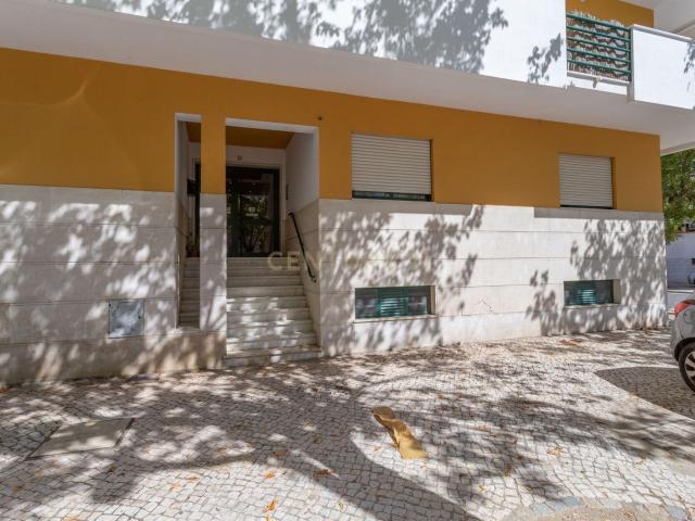 Apartamento venda em Santo António da Caparica, Almada