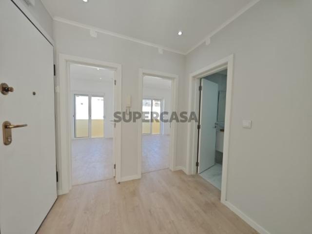 Casa venda em Urbanização Serra das Brancas, Amadora