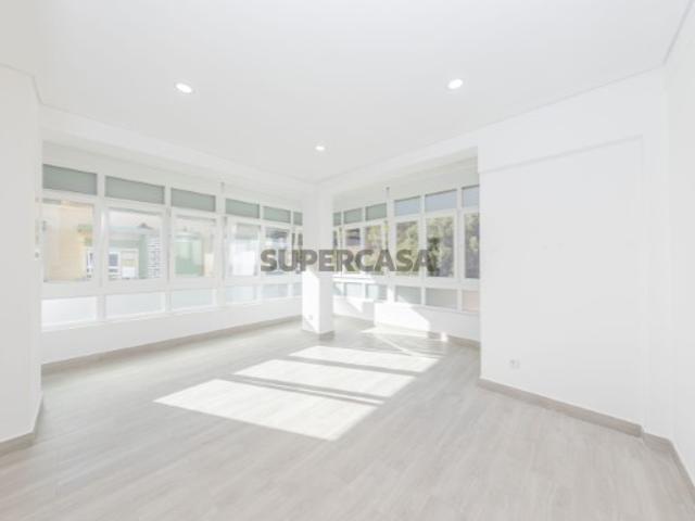 Casa venda em Bairro Clemente Vicente, Oeiras