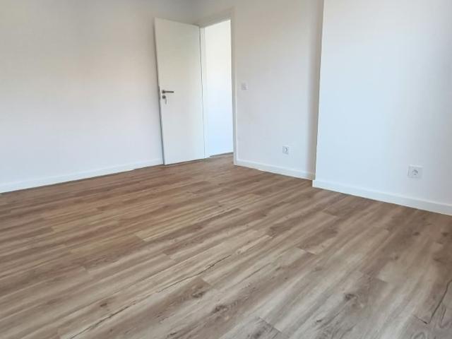 Apartamento venda em Alto da Cova da Moura, Amadora