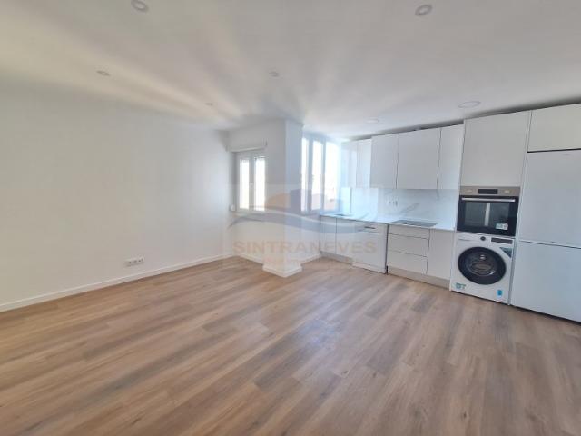 Apartamento venda em Venda Nova, Amadora