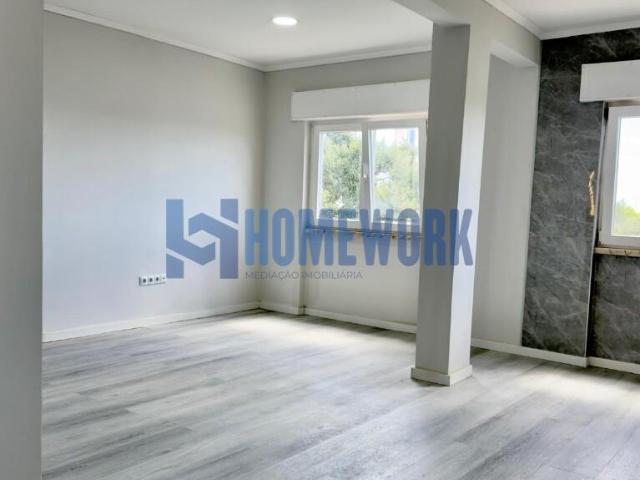 Apartamento venda em Afonso Costa, Setúbal