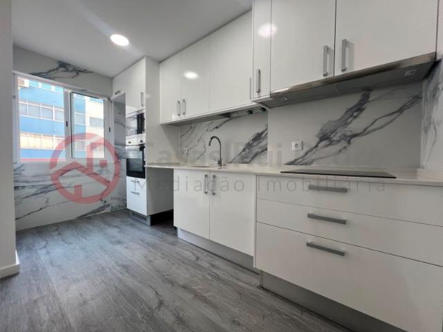 Apartamento venda em Cacilhas, Almada