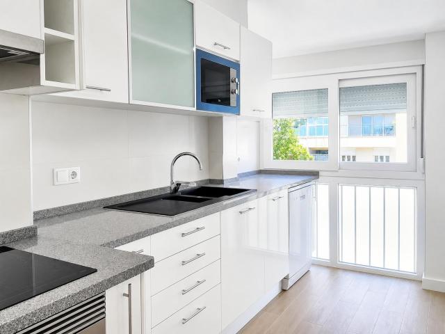 Apartamento venda em Santa Clara, Lisboa