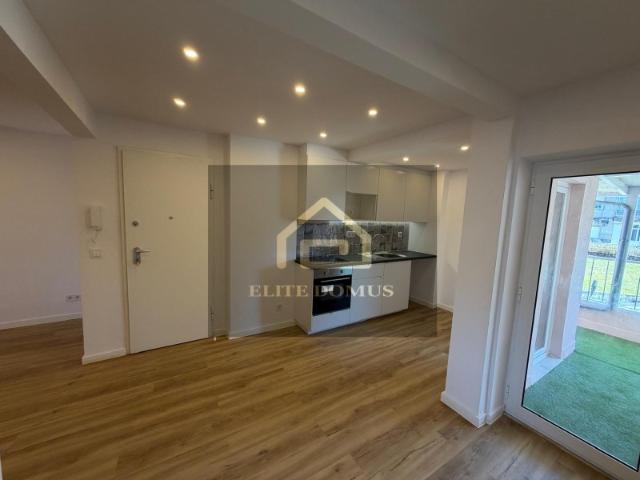 Apartamento venda em Vale de Carenque, Sintra