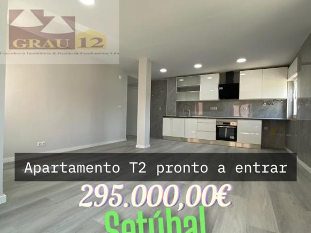 Apartamento venda em Vale de Cobro, Setúbal