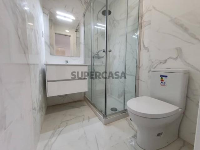 Casa venda em Reboleira, Amadora